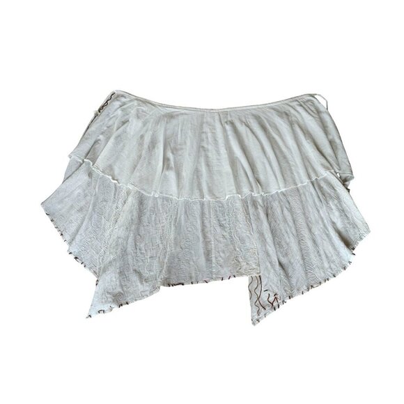 Novica 100% Cotton Wrap Skirt One Size Off White Red Black Boho Handkerchief Hem - Picture 6 of 8